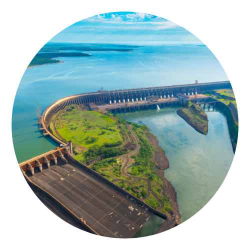 Visão aérea da usina de Itaipu, empresas estão indo para o Paraguai para criar data center que suporta a demanda energética de inteligência artificial.